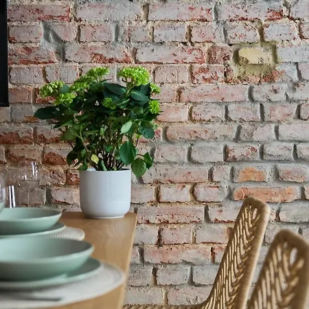 아파트 Urban Base For 9 In Mitte